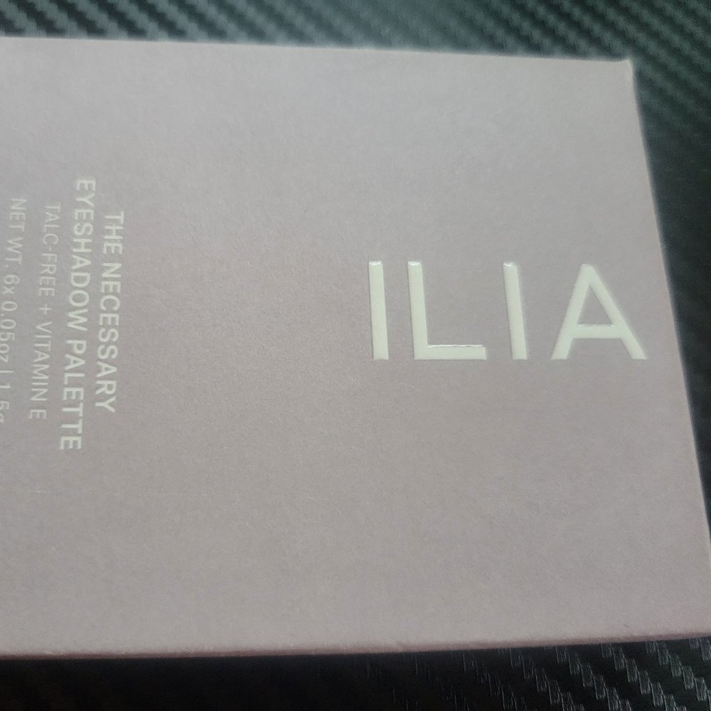 ILIA - The Necessary Eyeshadow Palette - Cool Nude - NEW